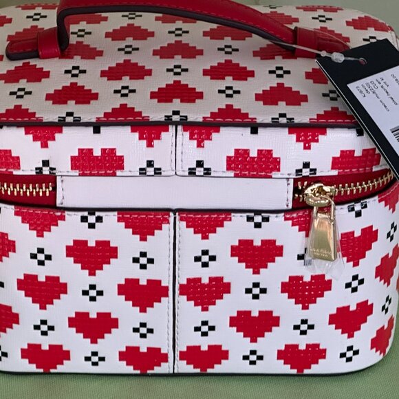 KATE SPADE DEVIN PIXEL HEARTS VANITY KIT MAKE-UP/TOILETRY CASE:NWT HEARTS - Picture 8 of 16